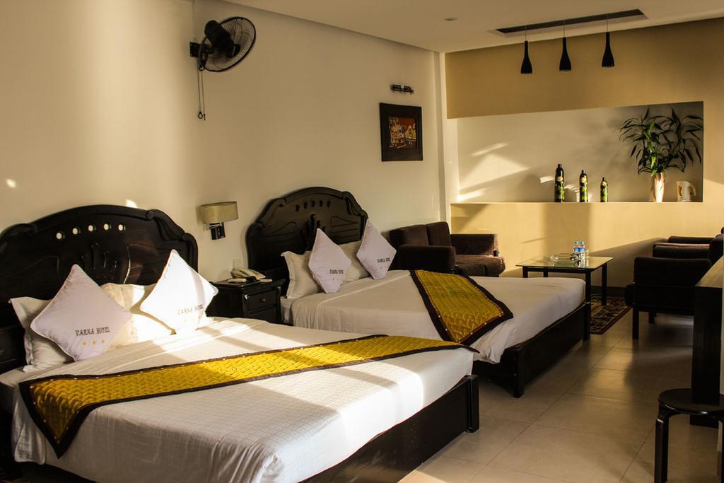 Varna Hotel Дананг Экстерьер фото