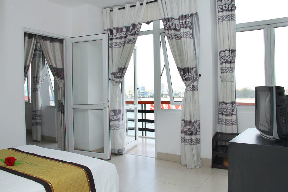 Varna Hotel Дананг Экстерьер фото